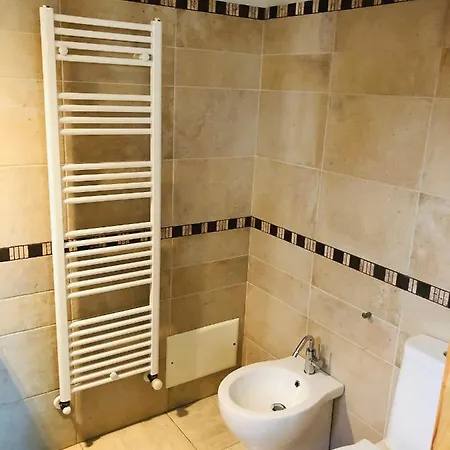 Monolocale A Tatil Evi *